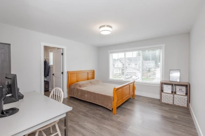 Laundry Room Photo of 2872 203a Street, Langley, BC