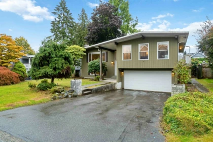 595 Garrow Drive, Port Moody, BC, Port Moody — Single Family Residence for sale