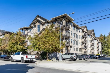 415 5438 198 Street, Langley, BC, Langley — Apartment/Condo for sale