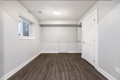 Hallway Photo of 16334 25 Avenue, Surrey, BC