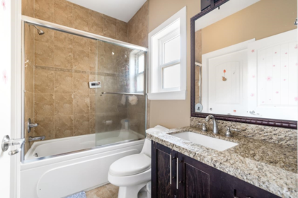 Powder Room Photo of 16334 25 Avenue, Surrey, BC