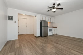 9 450 Esplanade Avenue, Harrison Hot Springs, BC