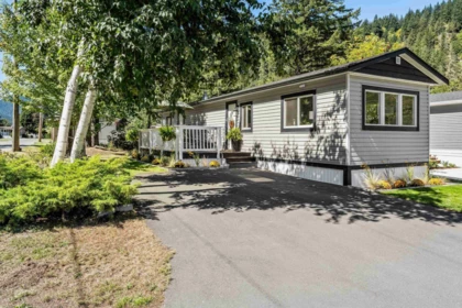 57 65367 Kawkawa Lake Road, Hope, BC, Chilliwack — 2 bed manufactured home for sale