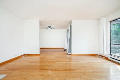 10570 Holly Park Lane, Surrey, BC
