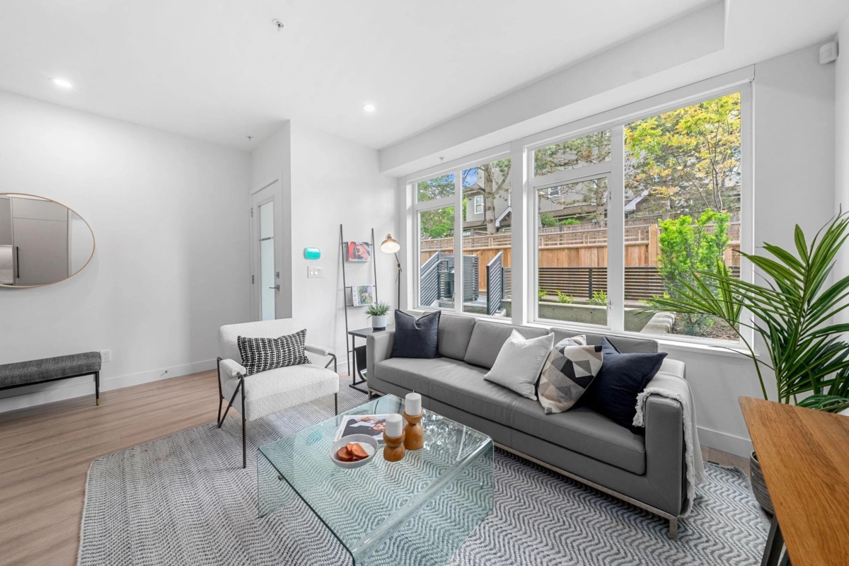 Kitchen Photo of 111 7161 17th Avenue, Burnaby, BC