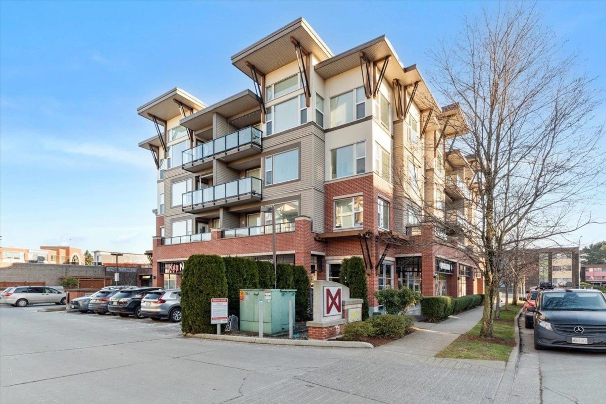 Exterior Rear Photo of 405 1975 Mccallum Road, Abbotsford, BC