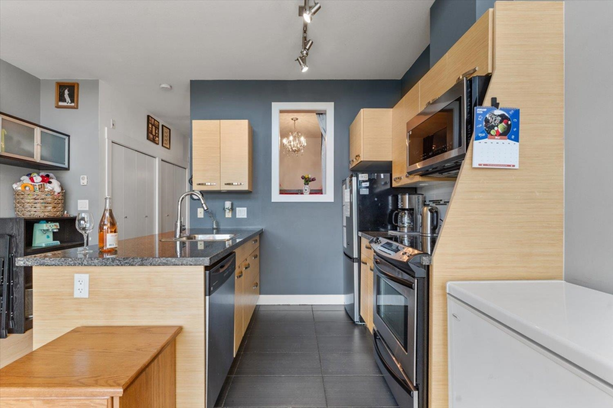 Pantry Photo of 405 1975 Mccallum Road, Abbotsford, BC