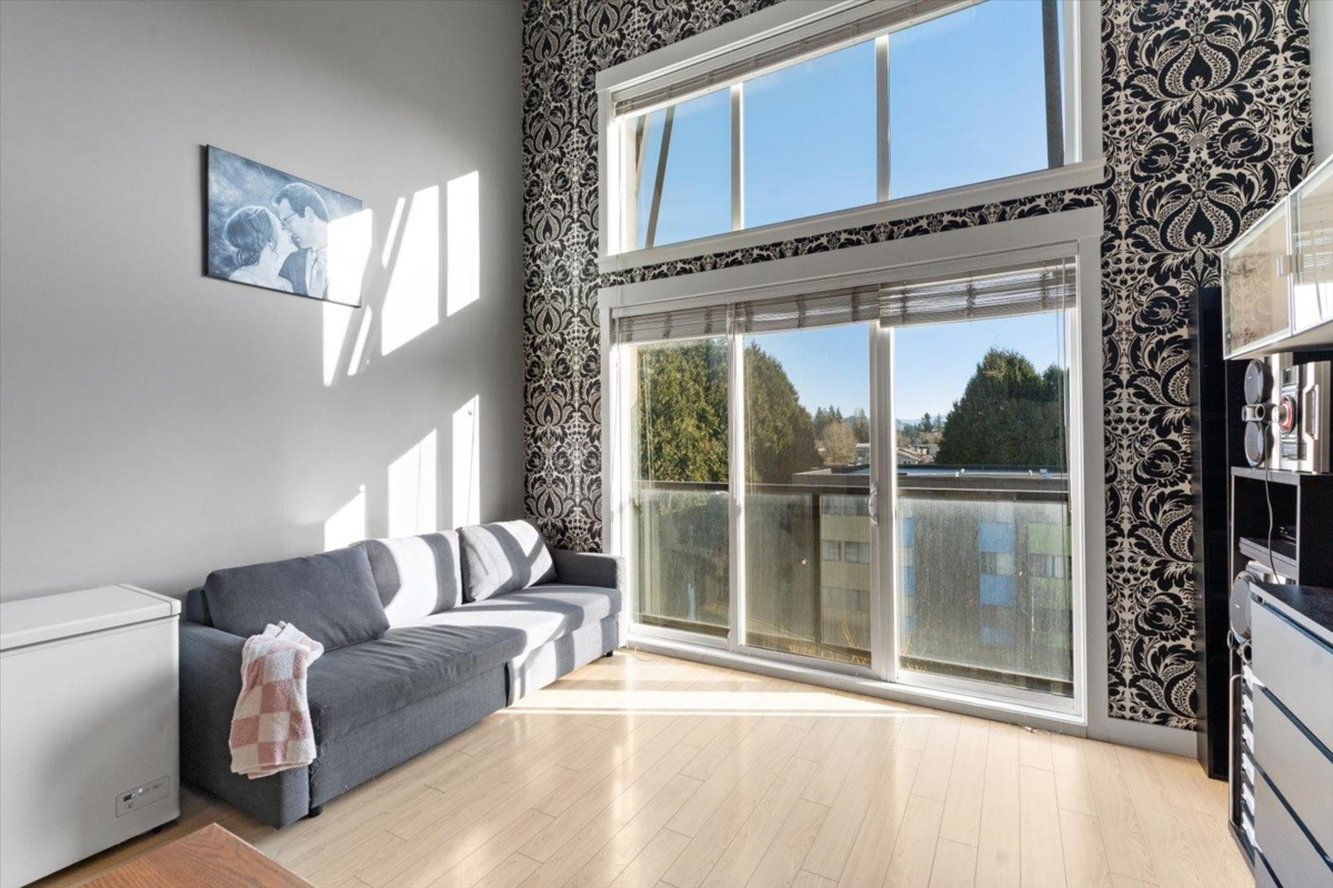 Primary Bathroom Photo of 405 1975 Mccallum Road, Abbotsford, BC