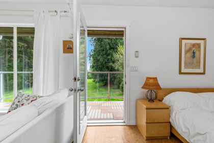 Breakfast Nook Photo of 31796 Grove Avenue, Mission, BC