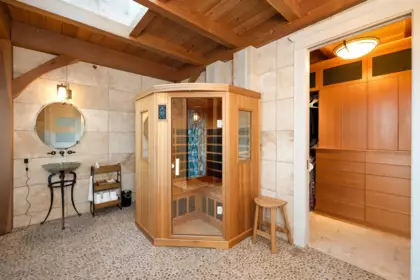 Hot Tub / Spa Photo of 5871 Sunshine Coast Highway, Sechelt, BC