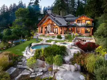 5871 Sunshine Coast Highway, Sechelt, BC, Sechelt — Single Family Residence for sale