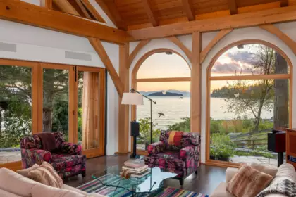 Primary Bedroom Photo of 5871 Sunshine Coast Highway, Sechelt, BC