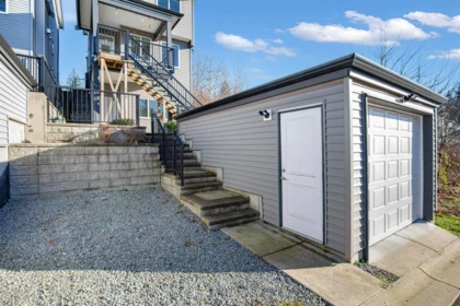 Laundry Room Photo of 13667 232a Street, Maple Ridge, BC