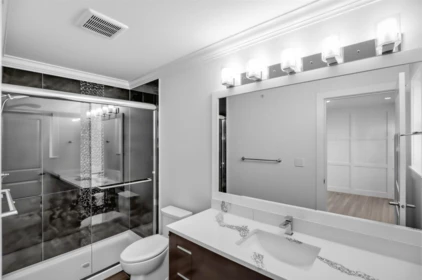 Primary Bathroom Photo of 13667 232a Street, Maple Ridge, BC