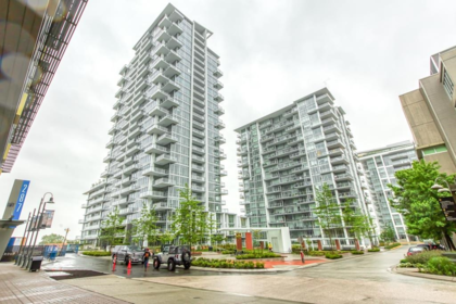 107 258 Nelson's Court, New Westminster, BC