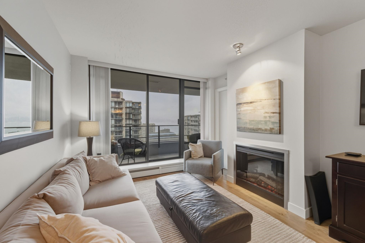 Bedroom 4 Photo of 1102 151 W 2nd Street, North Vancouver, BC