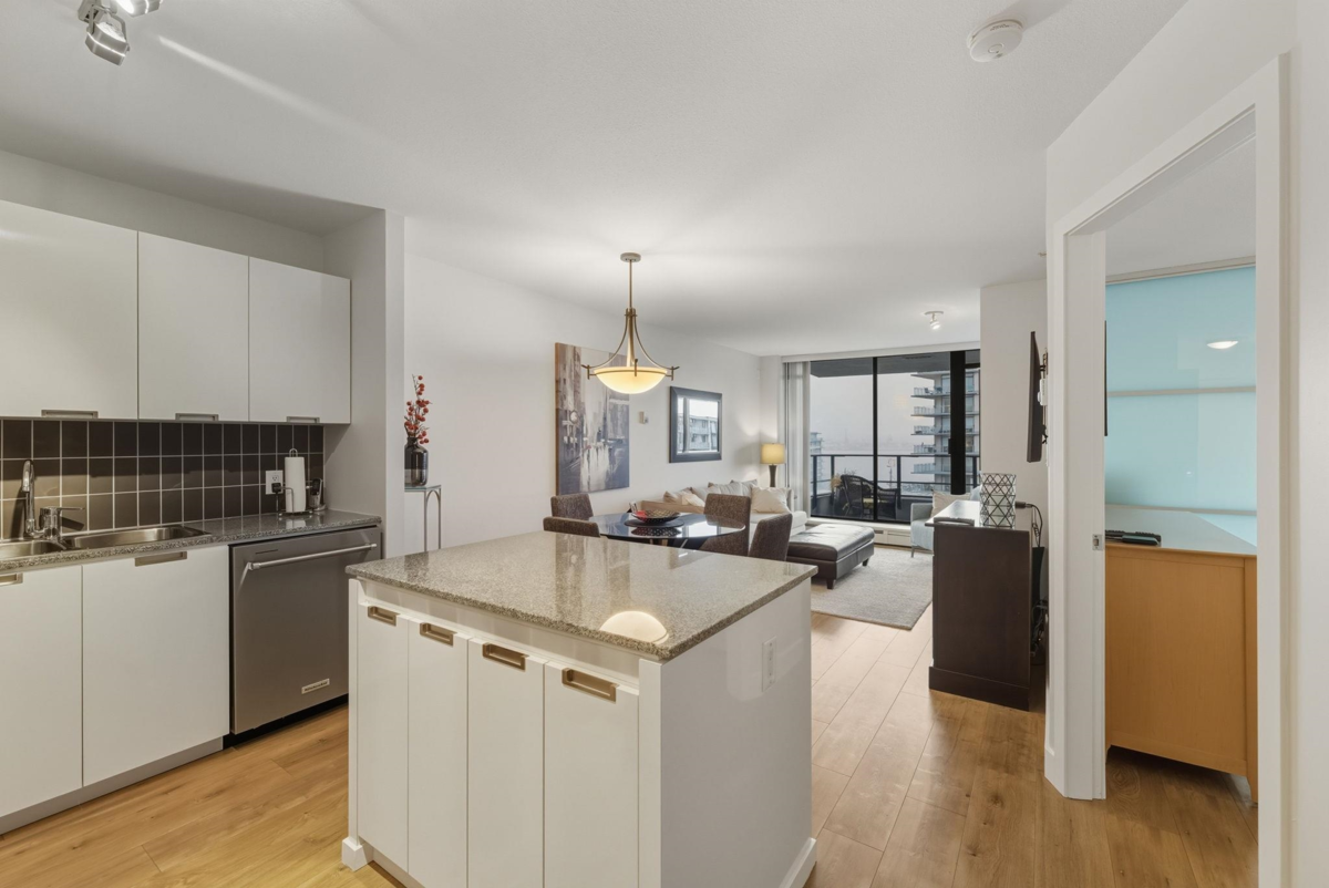 Breakfast Nook Photo of 1102 151 W 2nd Street, North Vancouver, BC