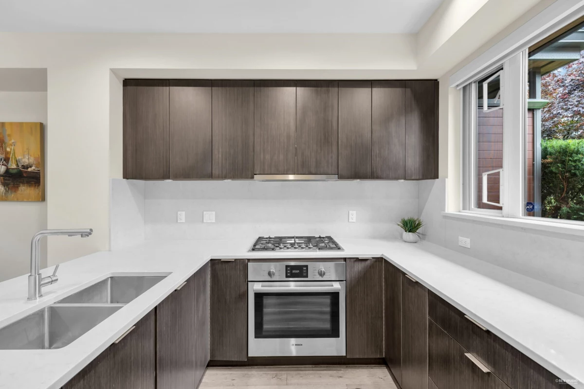 Loft / Bonus Room Photo of 6098 Oak Street, Vancouver, BC