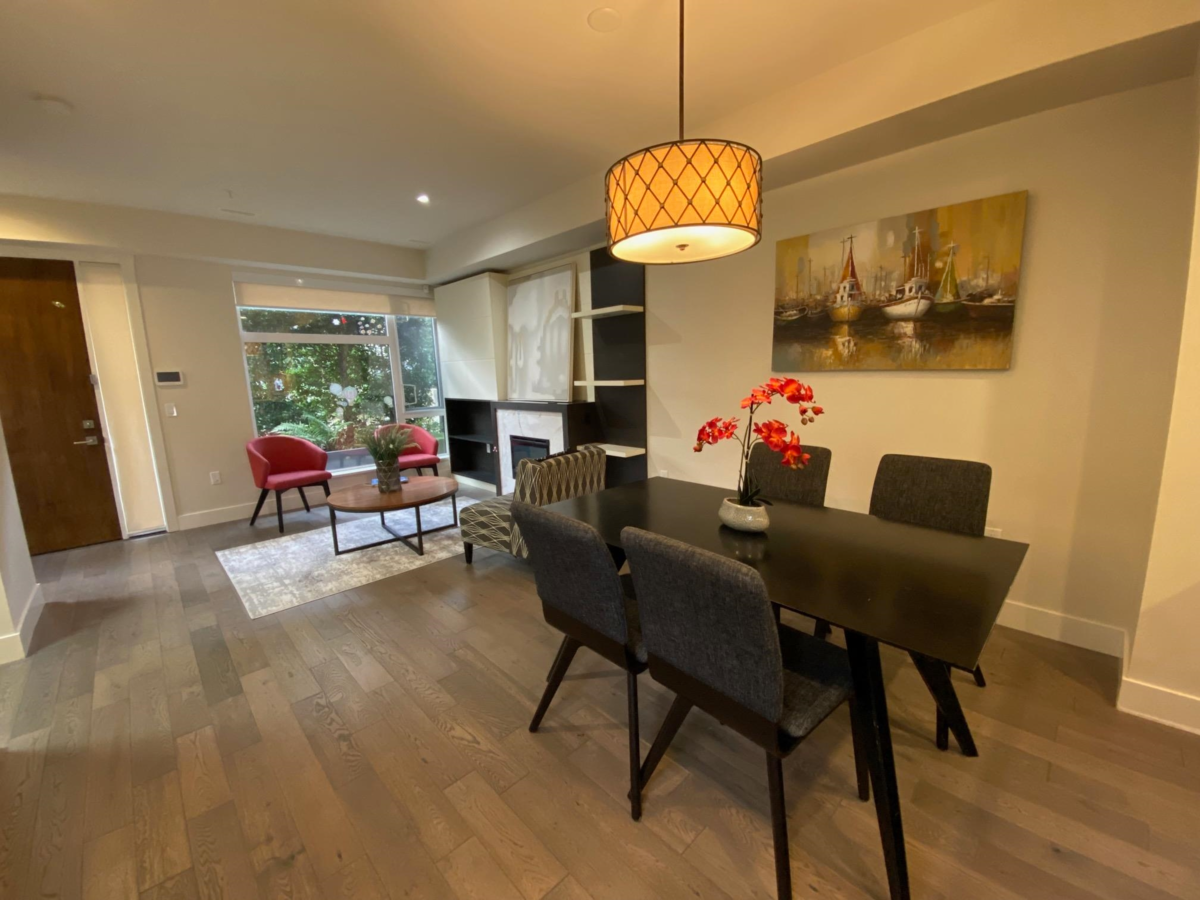 Walk-In Closet Photo of 6098 Oak Street, Vancouver, BC