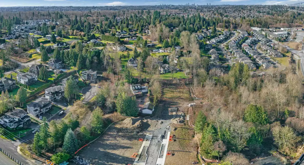 Hot Tub / Spa Photo of 10235 176 Street, Surrey, BC