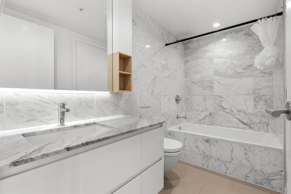 Basement Recreation Room Photo of 4406 6000 Mckay Avenue, Burnaby, BC