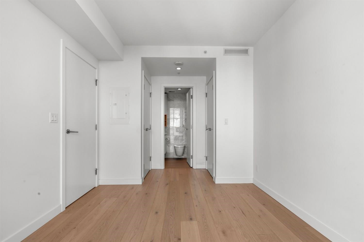 Office / Den Photo of 4406 6000 Mckay Avenue, Burnaby, BC