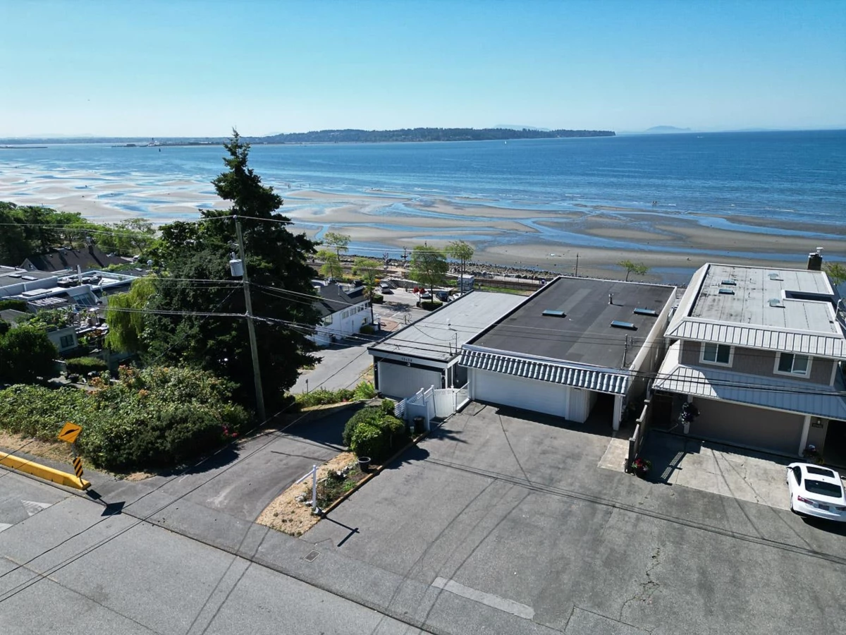 Exterior Front Photo of 15452 Victoria Avenue, White Rock, BC