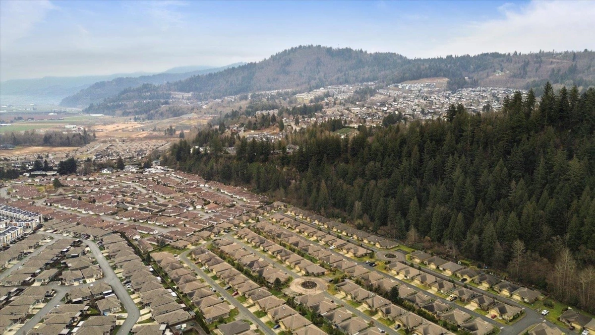 Outdoor Kitchen Photo of 86 46000 Thomas Road, Chilliwack, BC