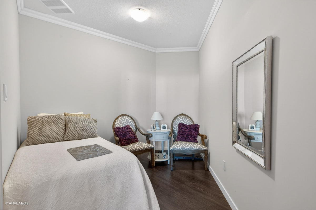 Bedroom 4 Photo of 327 15137 33 Avenue, Surrey, BC