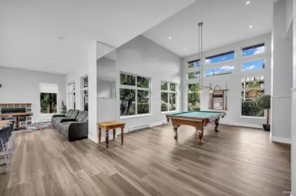 Garden / Landscaping Photo of 318 10180 153 Street, Surrey, BC