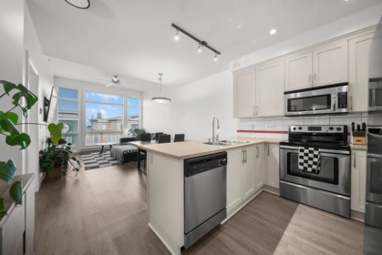 408 45530 Market Way, Chilliwack, BC, Garrison Crossing — 1 bed apartment/condo for sale