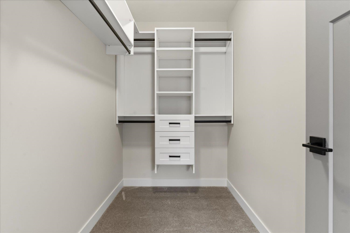 Mudroom Photo of 110 46211 Promontory Road, Chilliwack, BC