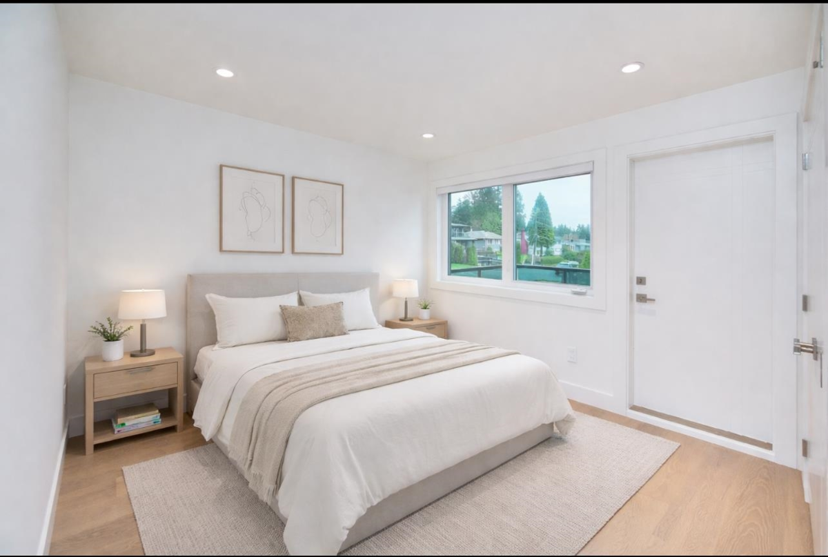Garage Interior Photo of 806 Montroyal Boulevard, North Vancouver, BC