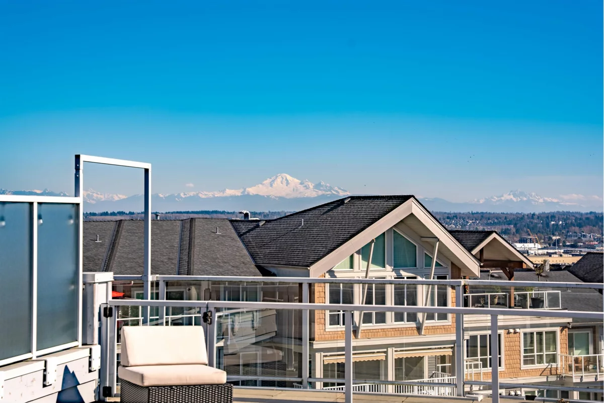 Basement Recreation Room Photo of 410 6470 194 Street, Surrey, BC