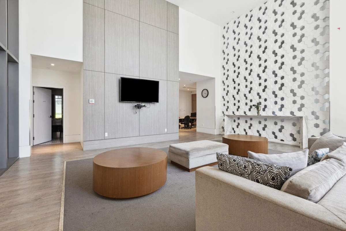 Bedroom 4 Photo of 1608 680 Seylynn Crescent, North Vancouver, BC