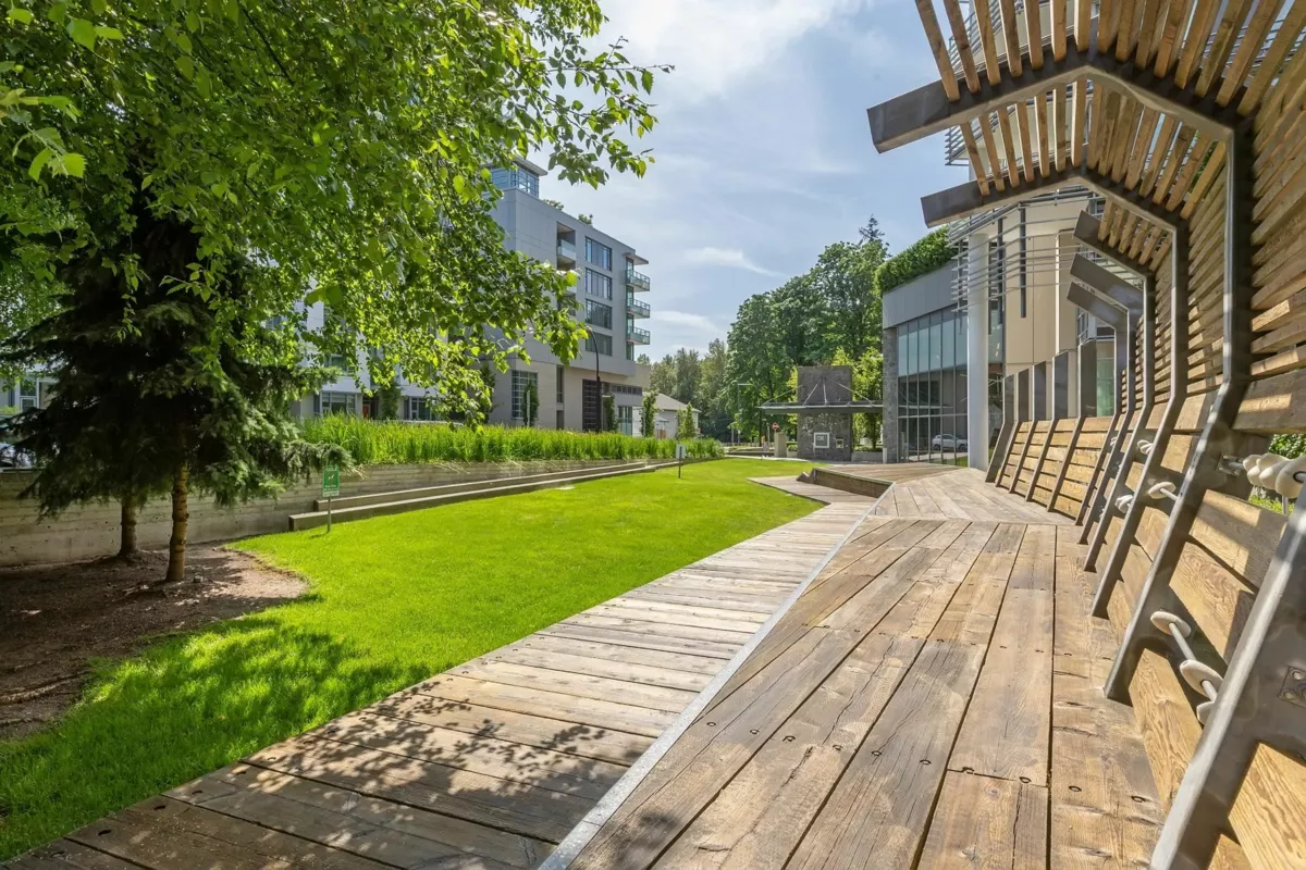 Guest Bathroom Photo of 1608 680 Seylynn Crescent, North Vancouver, BC
