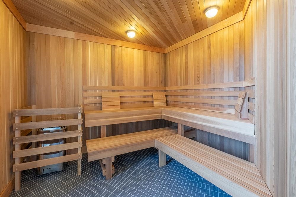 Mudroom Photo of 1608 680 Seylynn Crescent, North Vancouver, BC