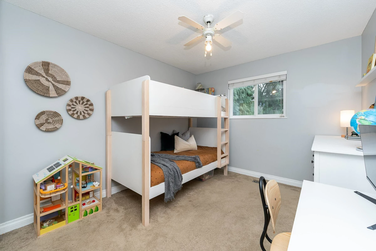 Office / Den Photo of 3643 Kennedy Street, Port Coquitlam, BC