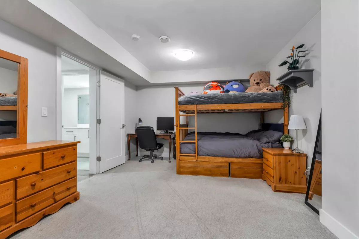 Laundry Room Photo of 2138 128 Street, Surrey, BC