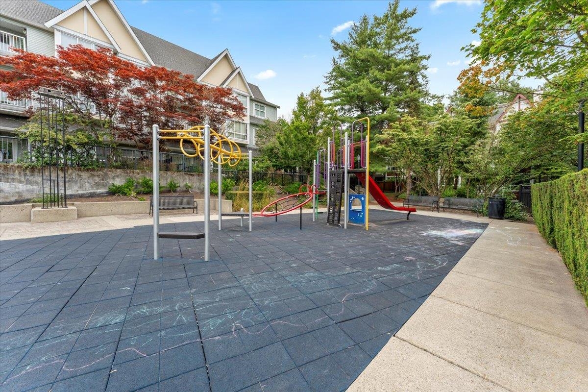 Outdoor Deck Photo of 6878 Village Green, Burnaby, BC