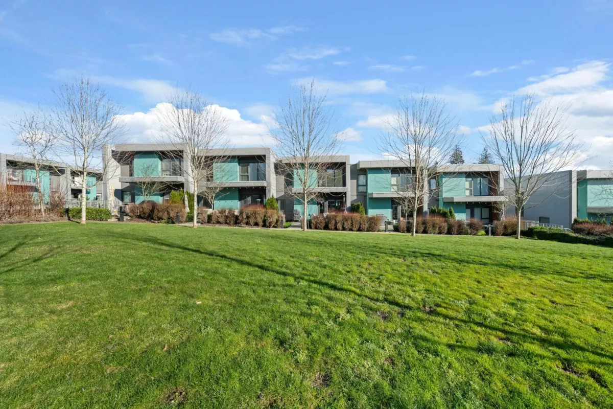 Outdoor Deck Photo of 43 3596 Salal Drive, North Vancouver, BC