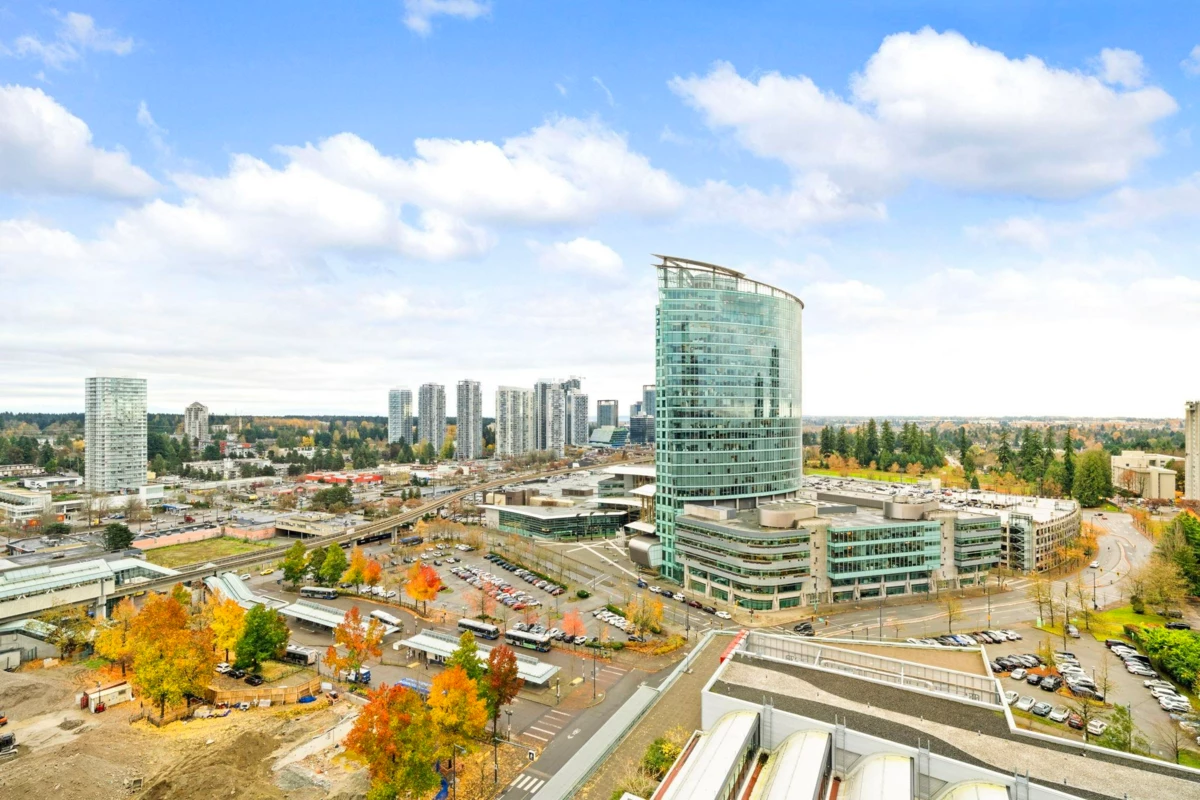 Hot Tub / Spa Photo of 2102 13438 Central Avenue, Surrey, BC