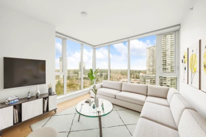2102 13438 Central Avenue, Surrey, BC