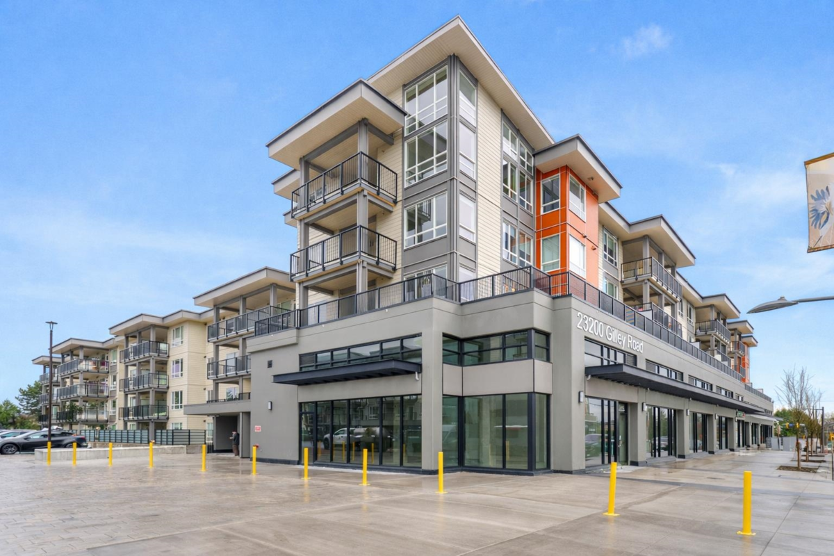 Dining Area Photo of 218 23200 Gilley Road, Richmond, BC