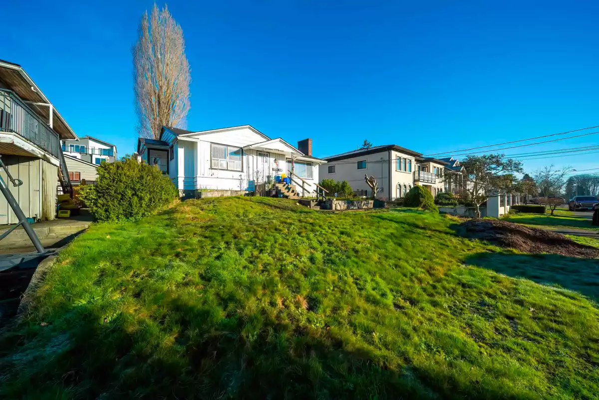 Exterior Rear Photo of 915 Walls Avenue, Coquitlam, BC