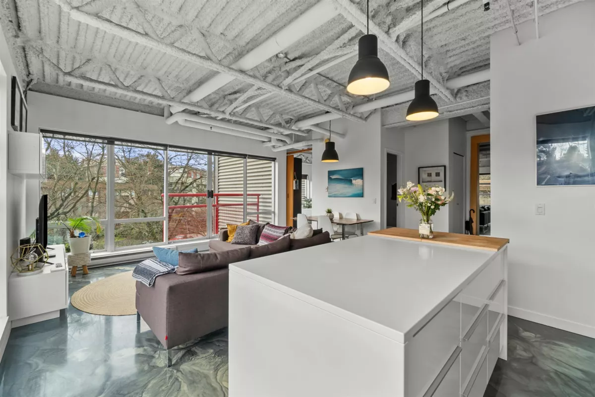 Basement Recreation Room Photo of 431 350 E 2nd Avenue, Vancouver, BC