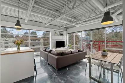 Breakfast Nook Photo of 431 350 E 2nd Avenue, Vancouver, BC
