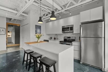 Kitchen Photo of 431 350 E 2nd Avenue, Vancouver, BC