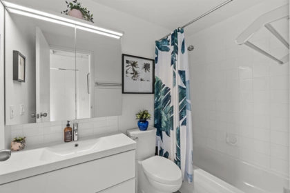 Laundry Room Photo of 431 350 E 2nd Avenue, Vancouver, BC
