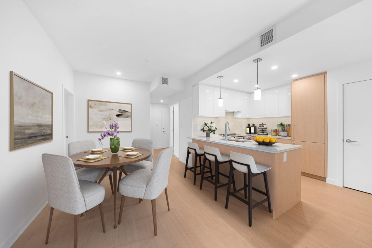 Family Room Photo of 515 150 James Road, Port Moody, BC